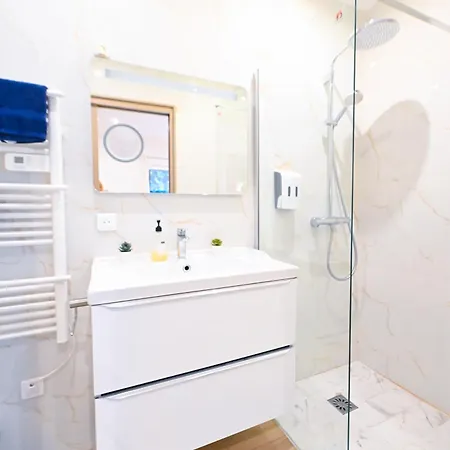 Beau Cozy Centre Et Plages Avec Terrasse N3 شقة نيس
