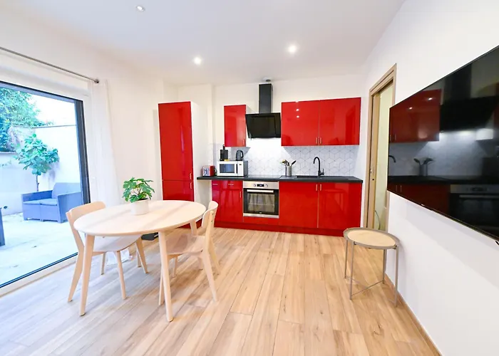 Beau Cozy Centre Et Plages Avec Terrasse N3 Appartement
